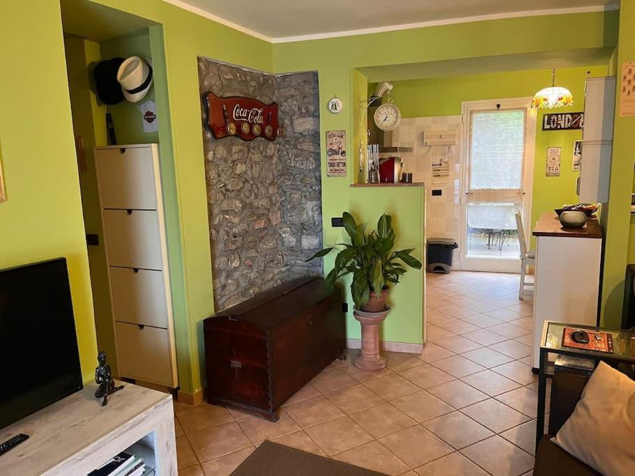 萨尔扎纳Le Rose , Relax In Casolare Del 1700公寓 外观 照片